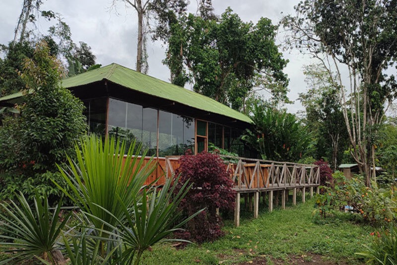 How are the accommodations in Manu National Park?