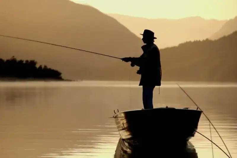 fishing in Manu River